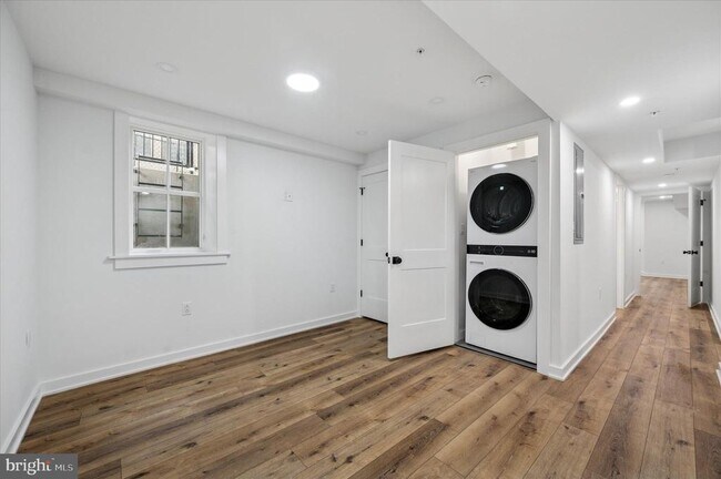 Building Photo - 3408 Race St