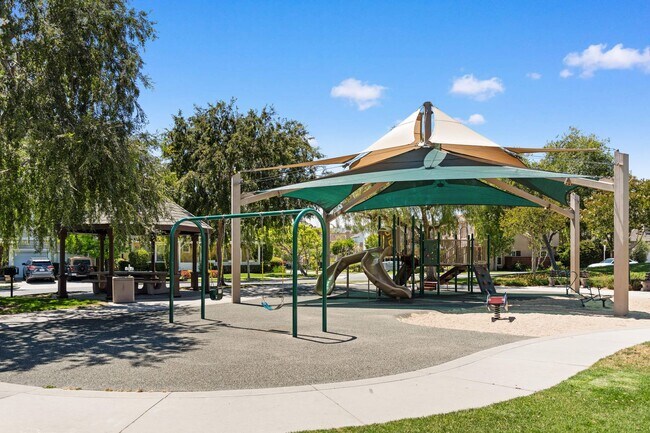 Building Photo - Luxurious French Country Estate in Ladera Ranch – Fully Furnished with Flexible Short-Term Lease ...