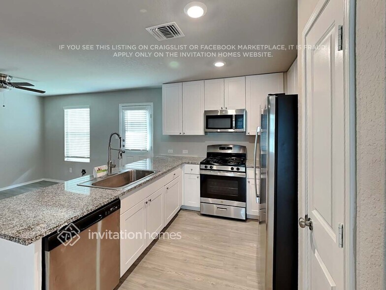 Building Photo - 5618 Basilica Pl