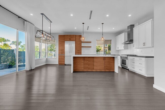 Building Photo - 1 Northern Pine Loop
