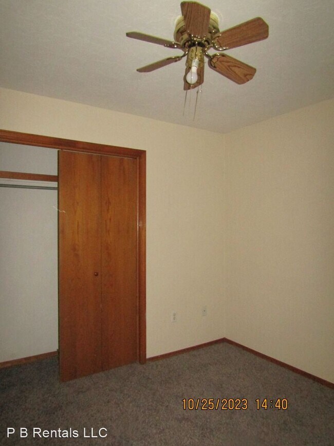 Building Photo - 2 br, 1 bath House - 401 NW 6th Street, Apt B