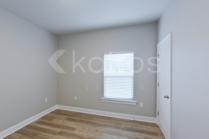 Building Photo - 18837 Seabiscuit Ln