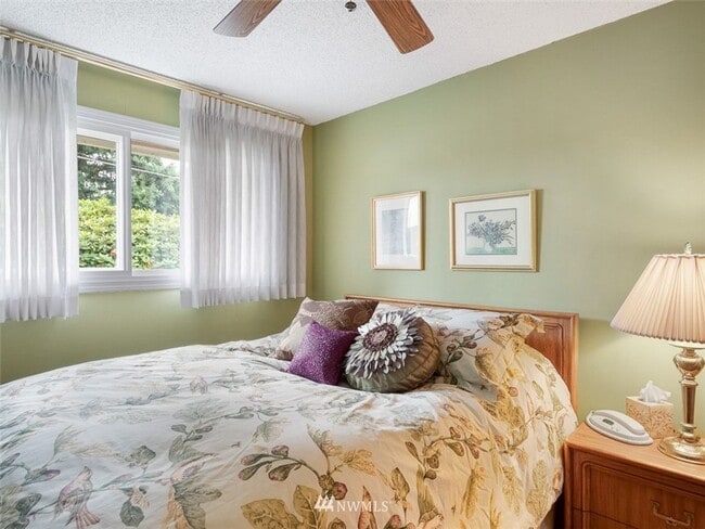 Building Photo - Charming 3-Bedroom Home with Fresh Updates