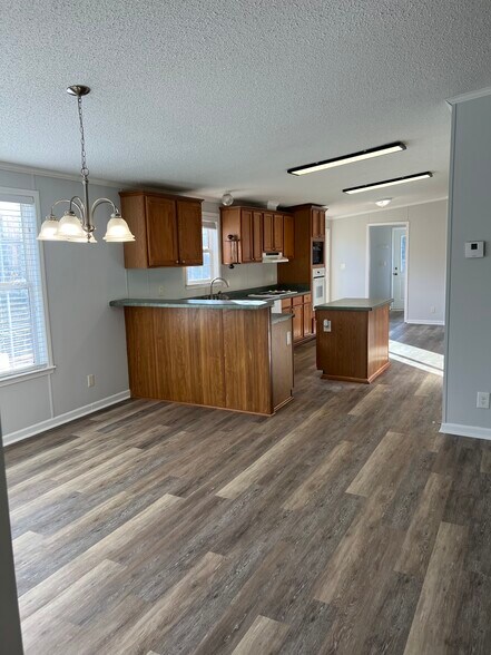 Building Photo - 2368 Beth Haven Church Rd