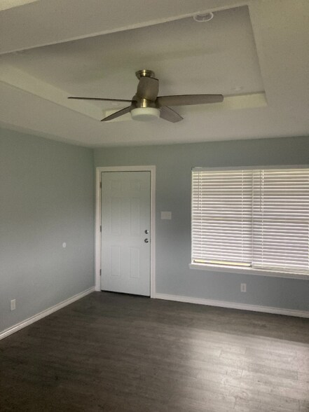 Building Photo - 1805 Norma Ln