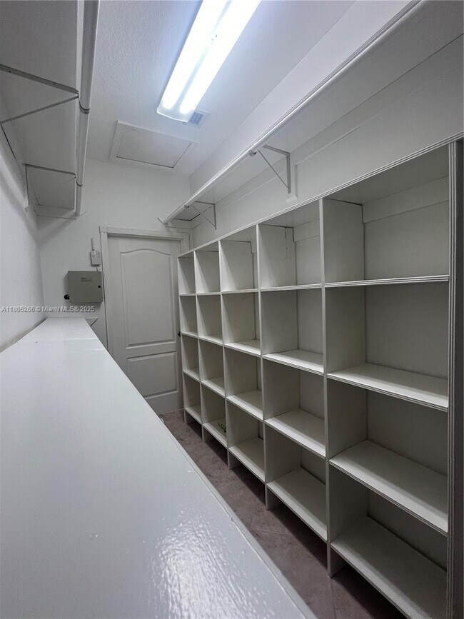 Building Photo - 2682 SW 139th Pl