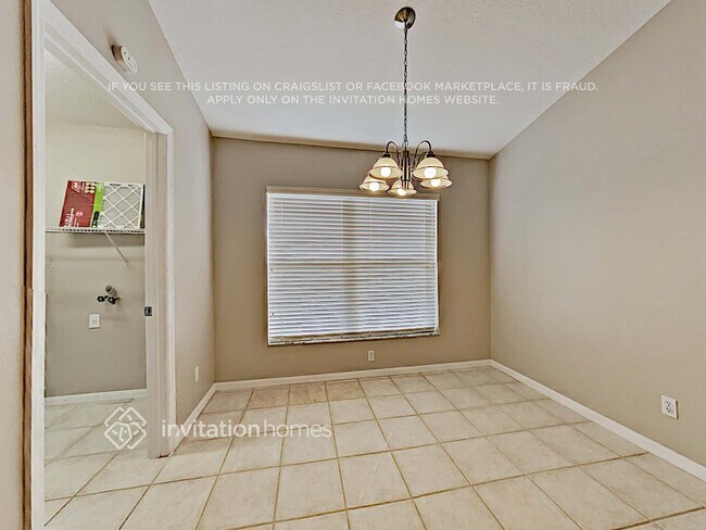 Building Photo - 2628 Brookville Dr