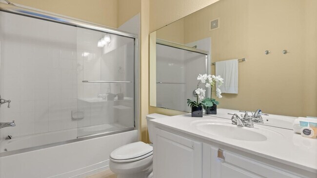 Building Photo - 5037 Shoreway Loop