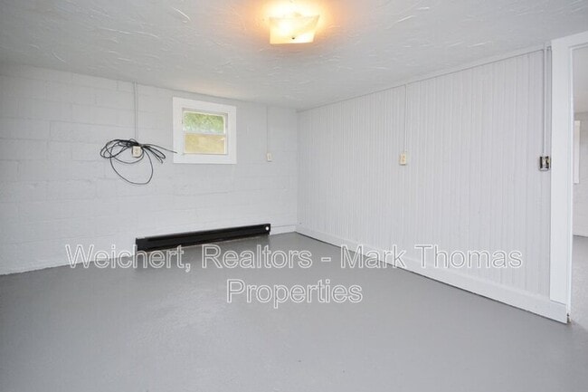 Building Photo - 1150 Shelton Rd