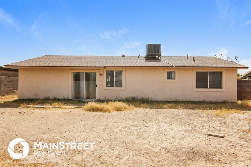 Building Photo - 3150 N 77th Ln
