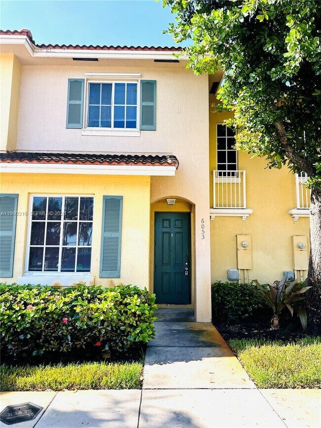 Building Photo - 6053 SW 19th Pl