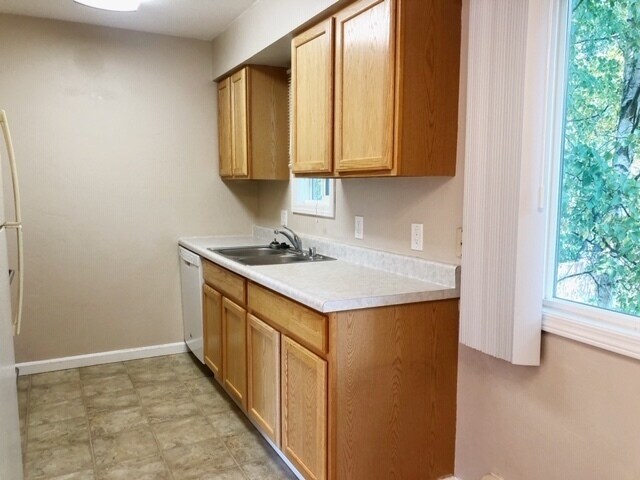 Building Photo - 2803 Aspen Dr