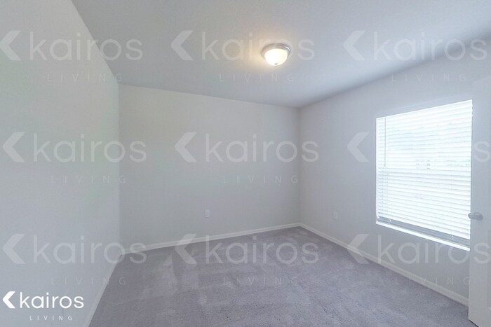 Building Photo - 1233 Huntington St