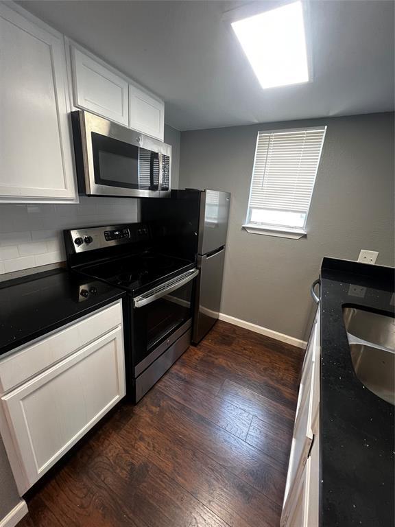 Primary Photo - 912 W 22 1/2 St