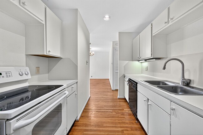 Building Photo - 2829 Timmons Ln