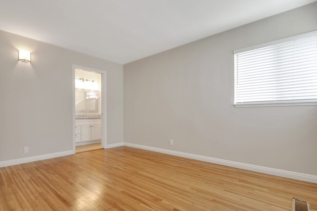 Building Photo - 8209 Tuscany Ave