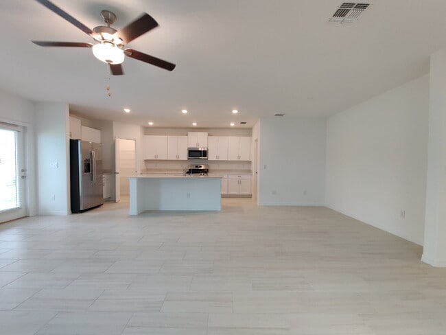 Building Photo - 13413 Sunset Sapphire Ct