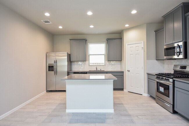 Building Photo - 1428 Sundown Gln Ln