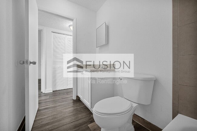 Building Photo - 400 NW 65th Ave