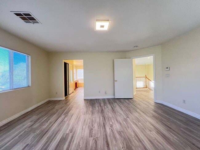 Building Photo - 8480 Garnet Peak Ct