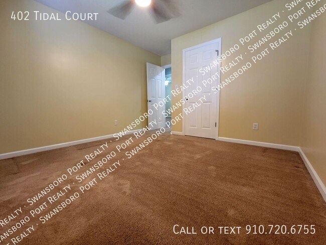 Building Photo - 402 Tidal Ct