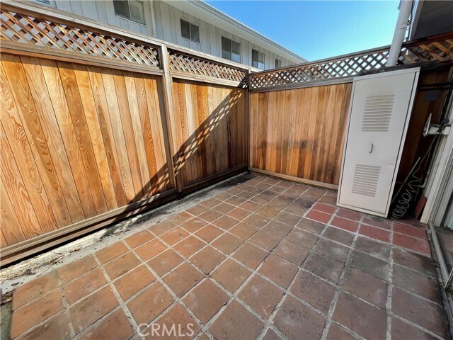 Building Photo - 4040 Grand View Blvd