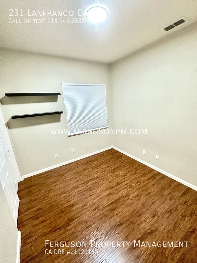 Building Photo - 231 Lanfranco Cir