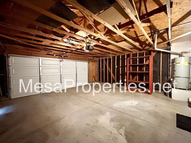 Building Photo - 13667 Gemini St