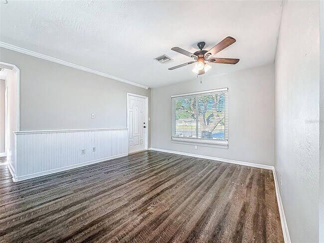 Building Photo - 7401 16th St N