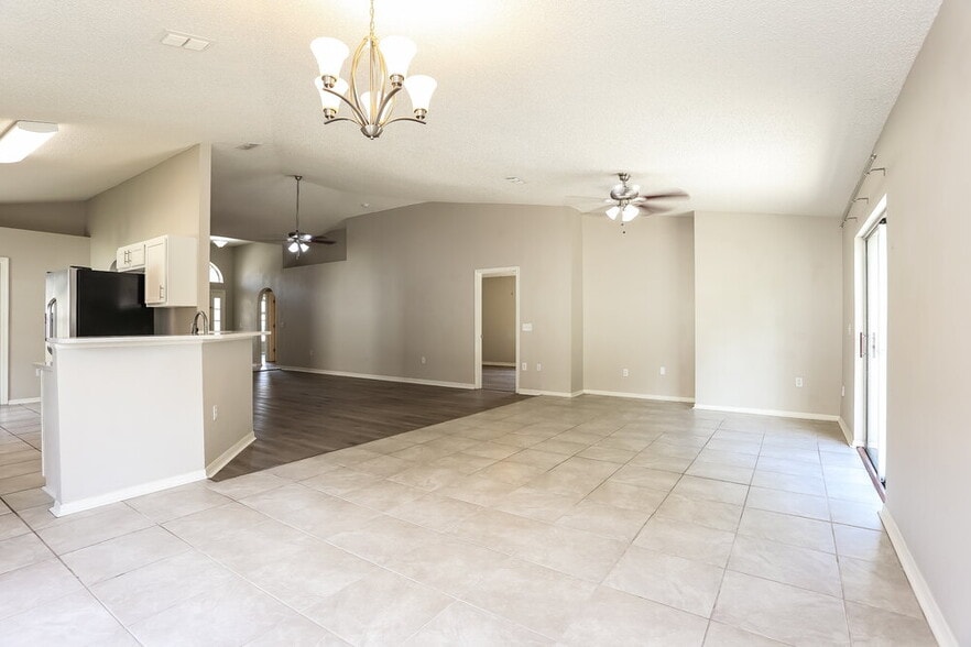Building Photo - 11157 Wyndham Hollow Ln
