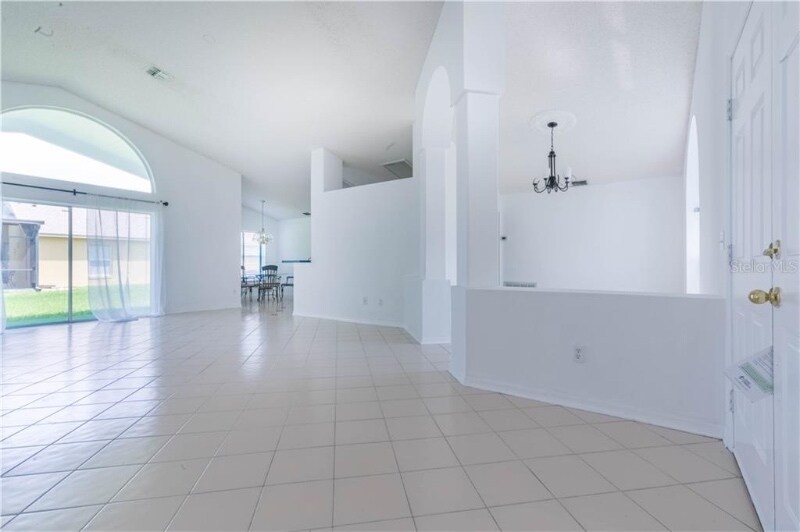 Building Photo - 5614 Donnelly Cir
