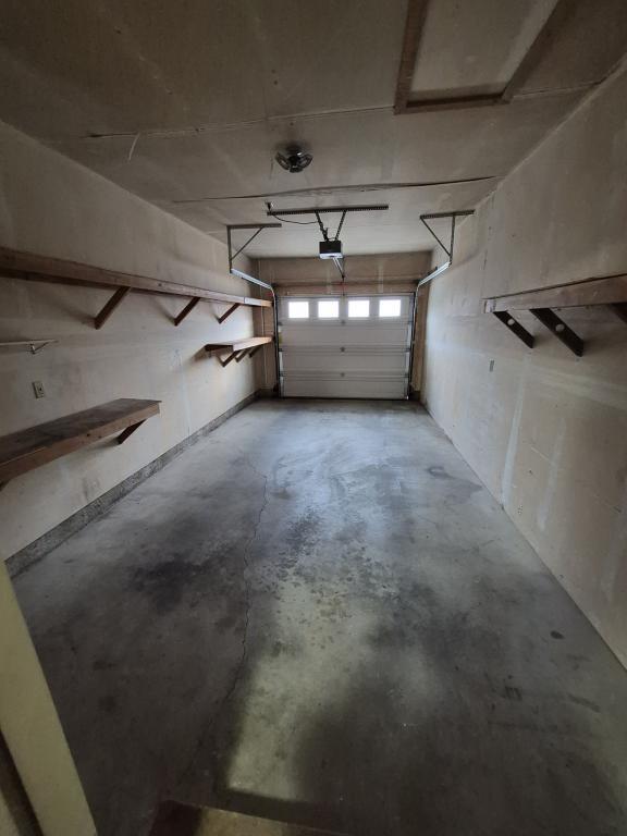 Building Photo - 1312 Dowell Rd