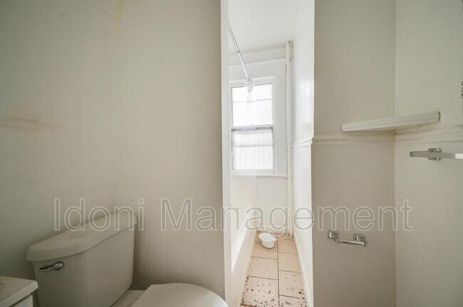 Building Photo - 76-78 Washington Terrace