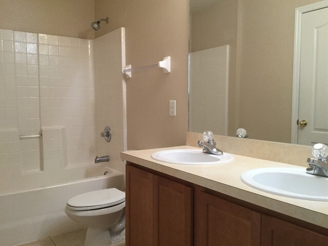 Building Photo - 13149 Sapphire Falls Ln