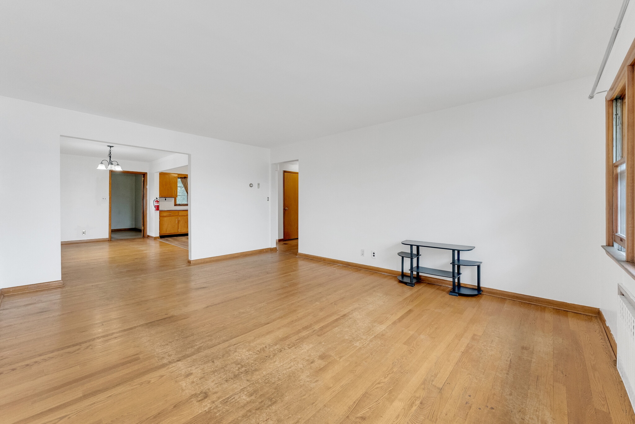 Building Photo - 480 N Midland Ave