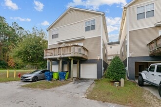 Building Photo - 504 Sea Knight Ln