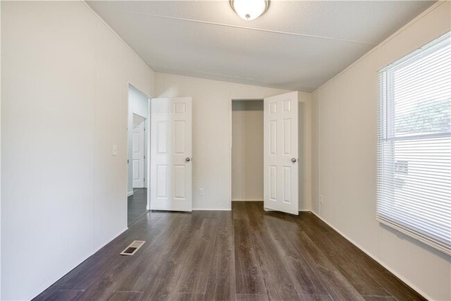 Building Photo - 2178 GA-323
