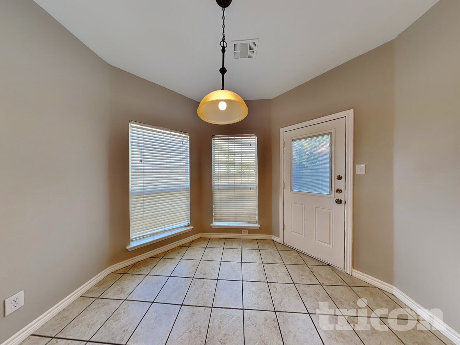 Building Photo - 1533 Mill Creek Dr