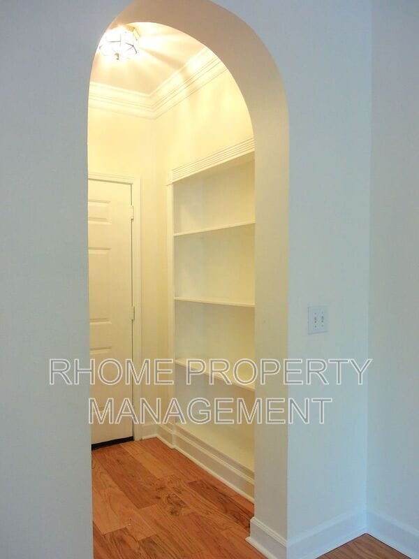 Building Photo - 3777 Peachtree Rd