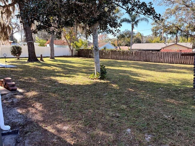 Building Photo - 376 Providence Blvd