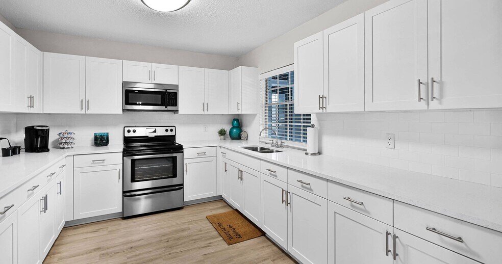 Fountain Square Apartments 225 E Edgewood Dr Lakeland FL 33803