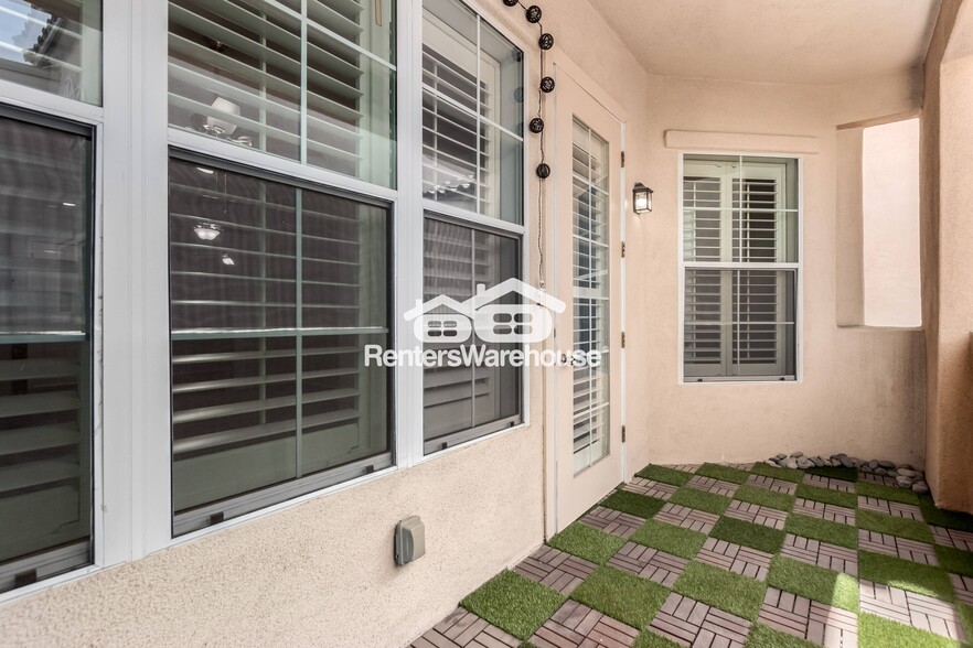 Building Photo - 14575 W Mountain View Blvd