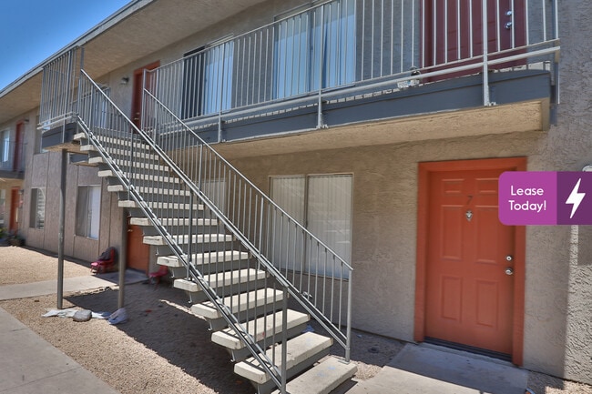 Building Photo - 1819 N 40th St