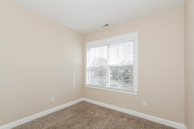 Building Photo - 7318 Darblay St