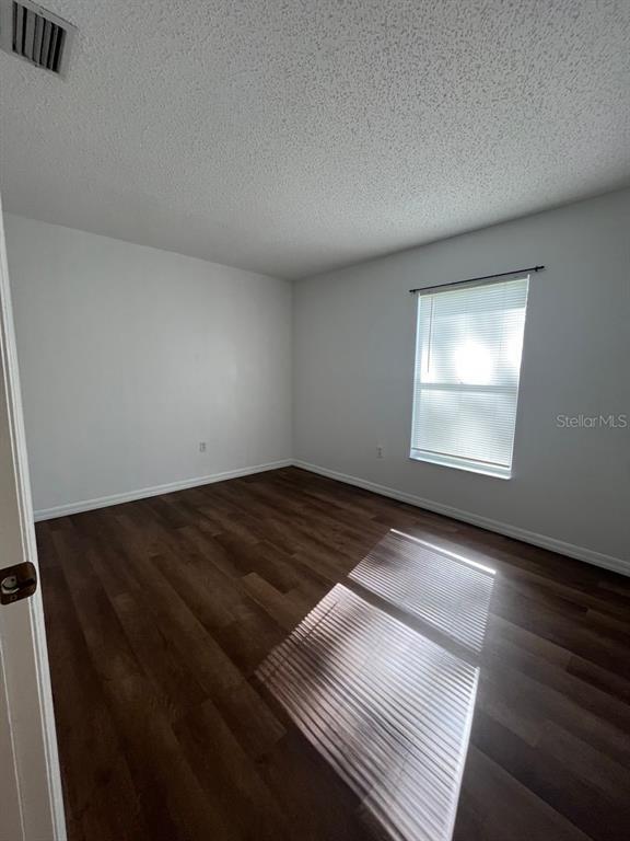 Building Photo - 9 Bolling Ln