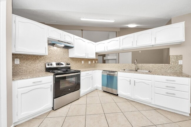 Building Photo - 6603 Brookgate Dr