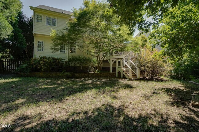 Building Photo - 117 Buckhurst Dr