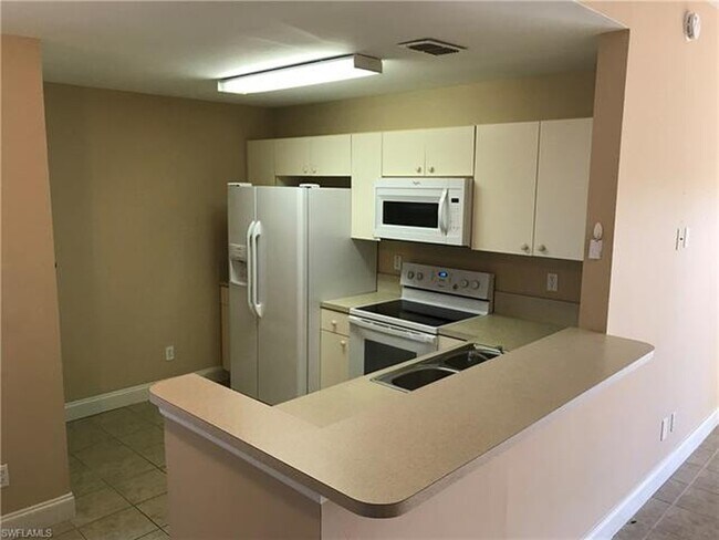 Building Photo - 4109 Bellasol Cir