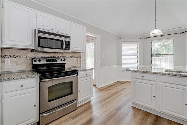Building Photo - 6103 Twinhill Dr