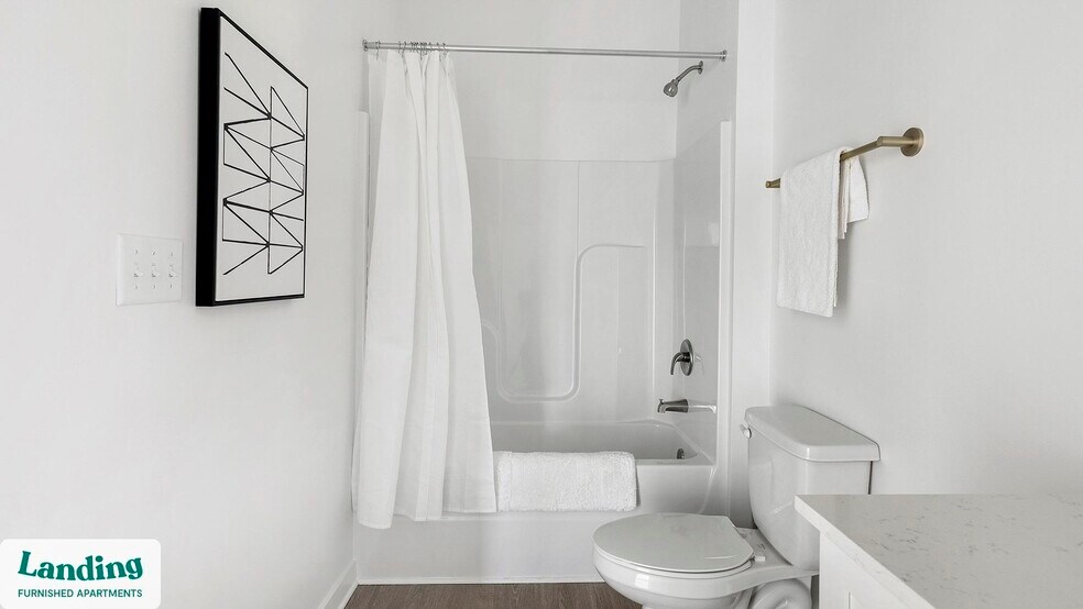 Building Photo - 2708 Old Lebanon Pike